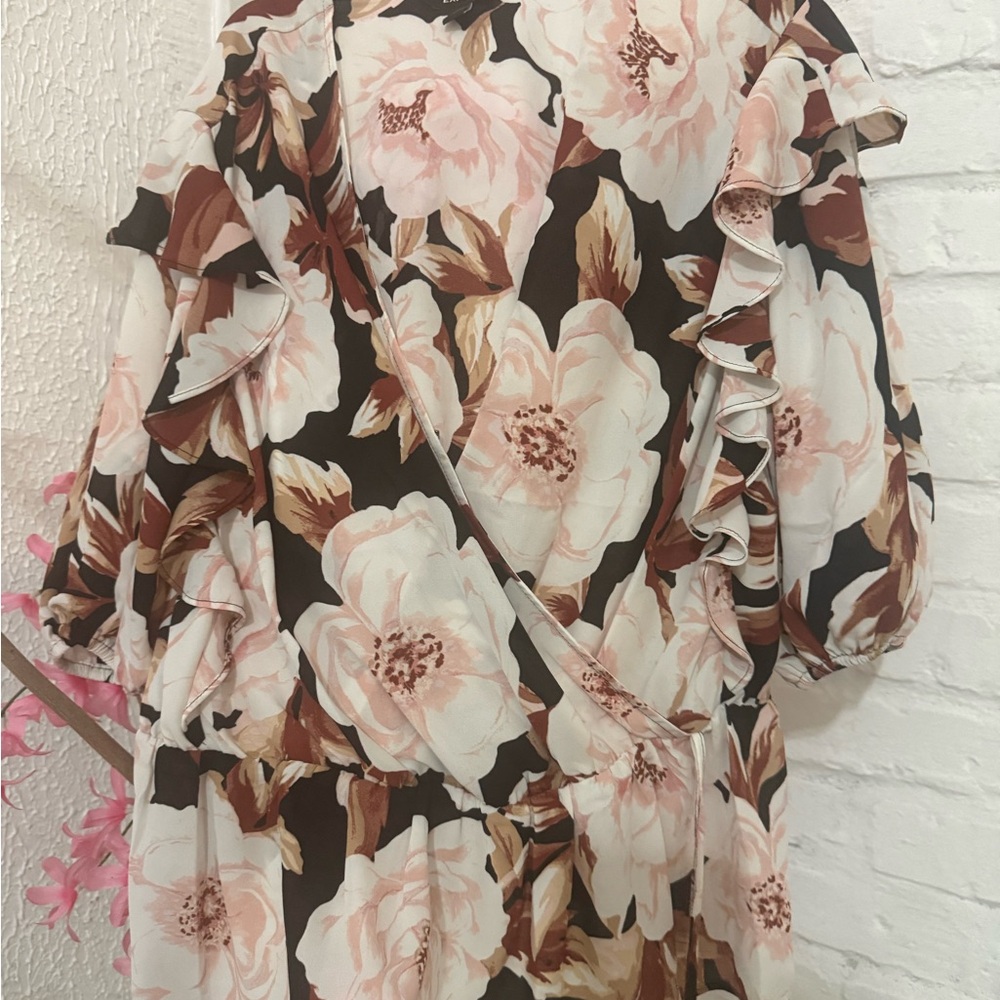 Express Beige and Black Floral Blouse